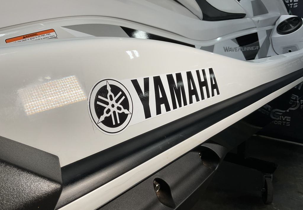 2024 Yamaha VX Cruiser HO with Audio  19