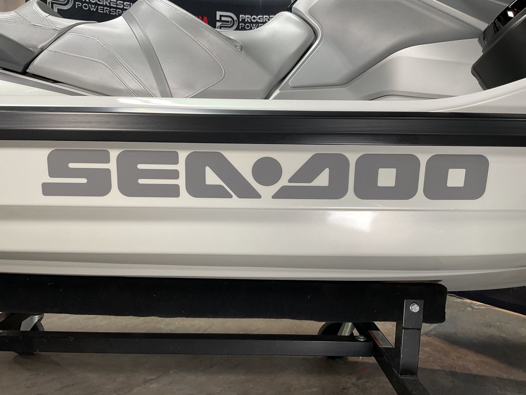 2024 Sea-Doo GTX Limited 300 White Pearl Premium  23