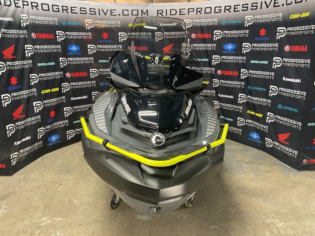 2024 Sea-Doo Explorer Pro 170 5