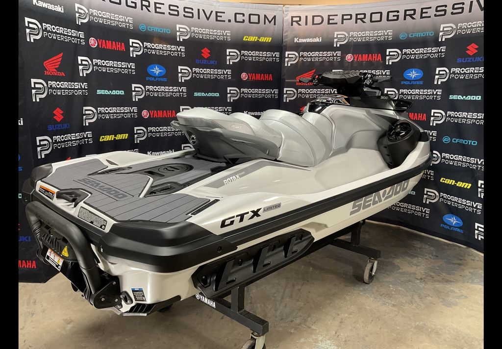 2024 Sea-Doo GTX Limited 300 White Pearl Premium  7