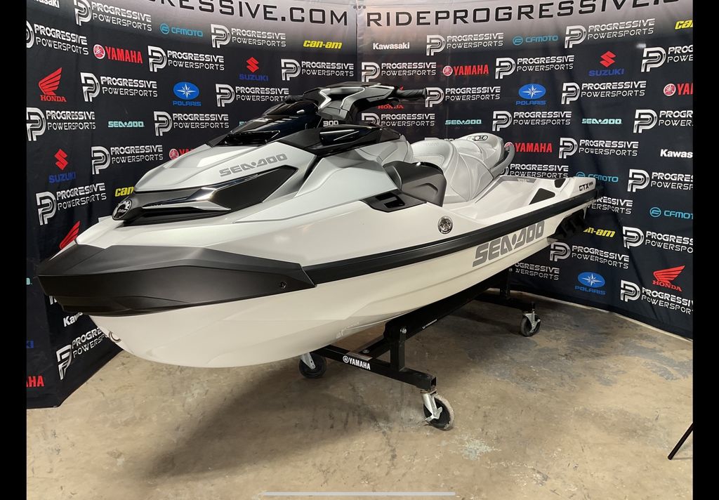 2024 Sea-Doo GTX Limited 300 White Pearl Premium  15