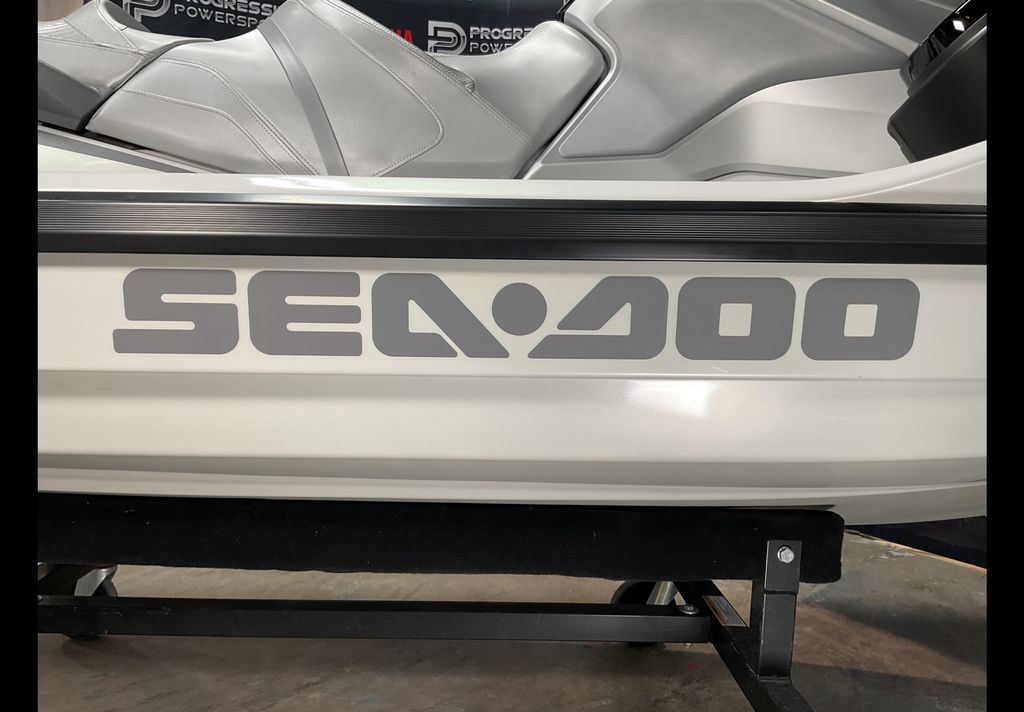 2024 Sea-Doo GTX Limited 300 White Pearl Premium  21