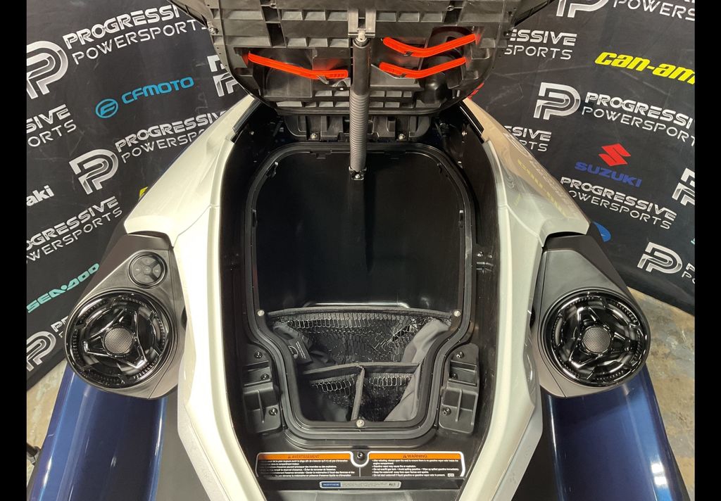 2024 Sea-Doo GTX Limited 300 Blue Abyss  9