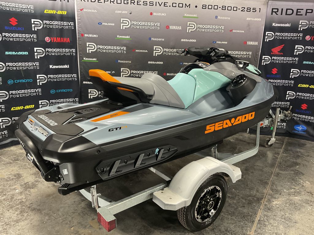 2024 Sea-Doo GTI SE 130 iBR Tech, Audio, iDF, iBR  17