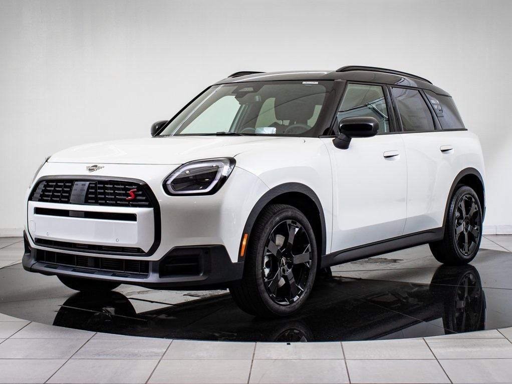 2025 MINI Cooper S Countryman ALL4 Signature Plus