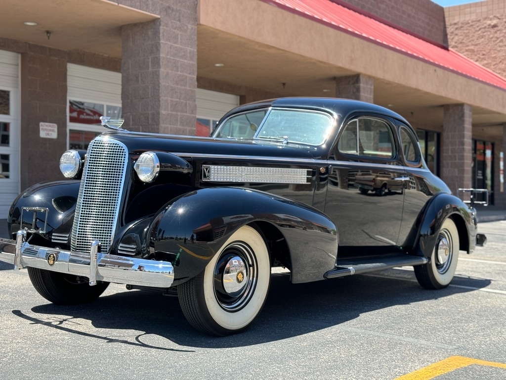1937 CADILLAC SERIES 60 OPERA COUPE