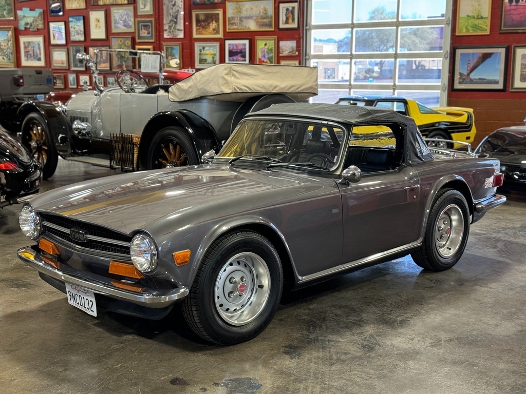 Triumph TR6