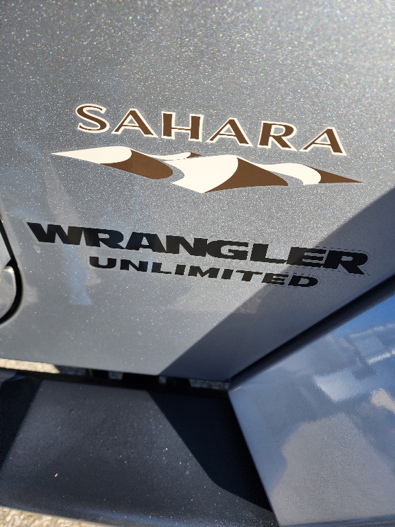 2017 Jeep Wrangler Unlimited Sahara photo