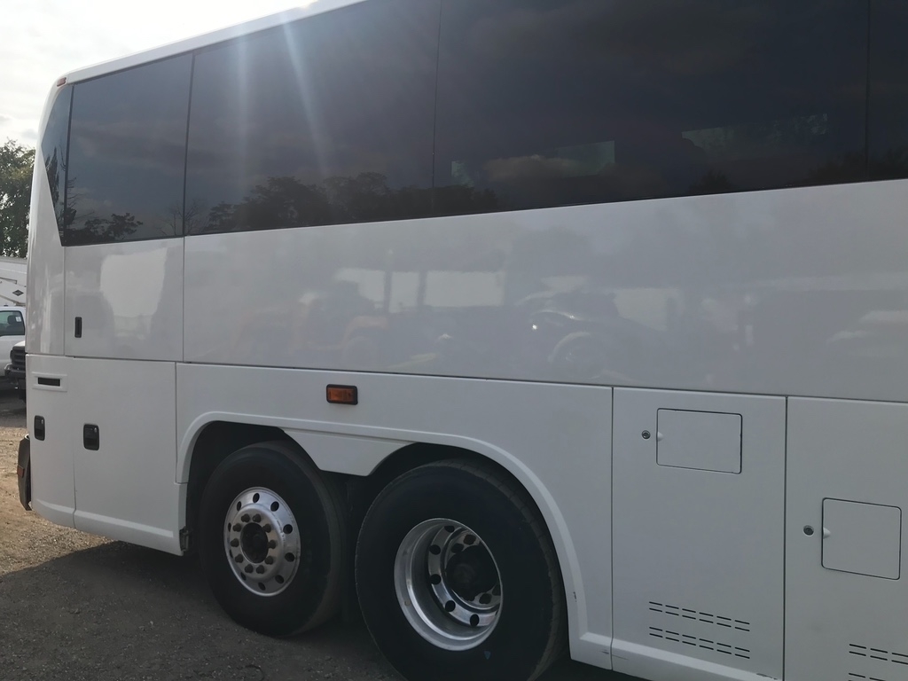 2007 MCI J4500 | eBay