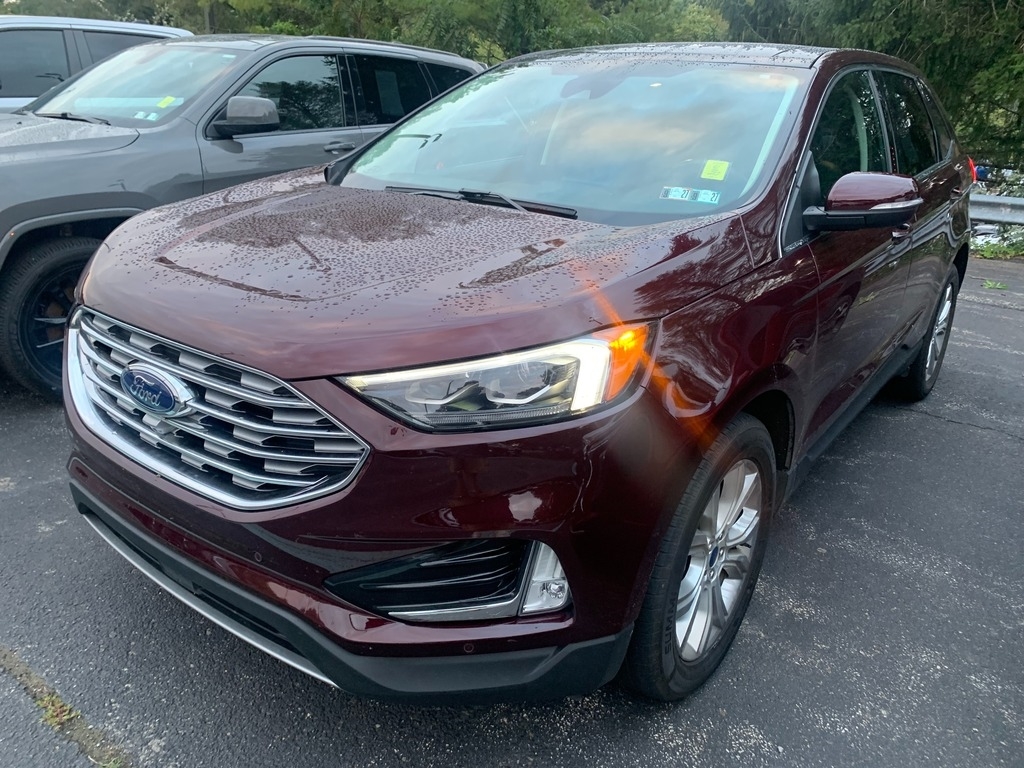 2022 Ford Edge Titanium