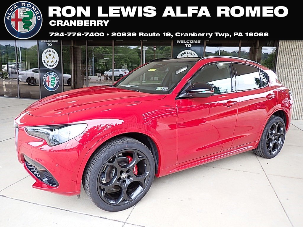 2025 Alfa Romeo Stelvio