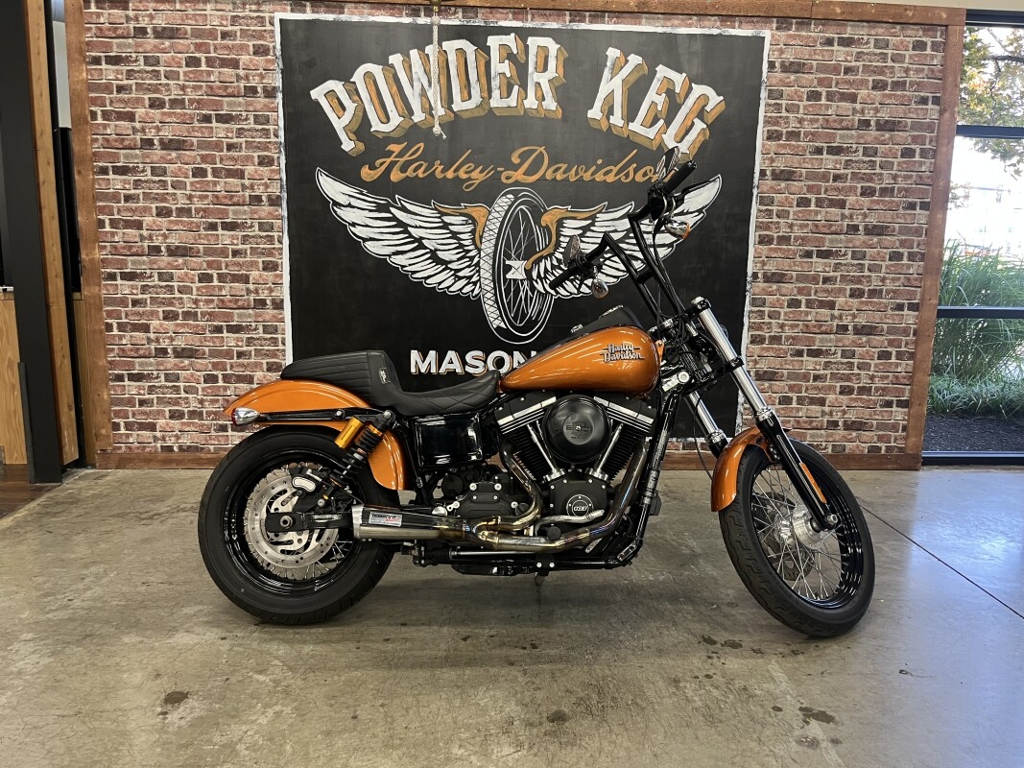 2015 Harley-Davidson® Street Bob® FXDB