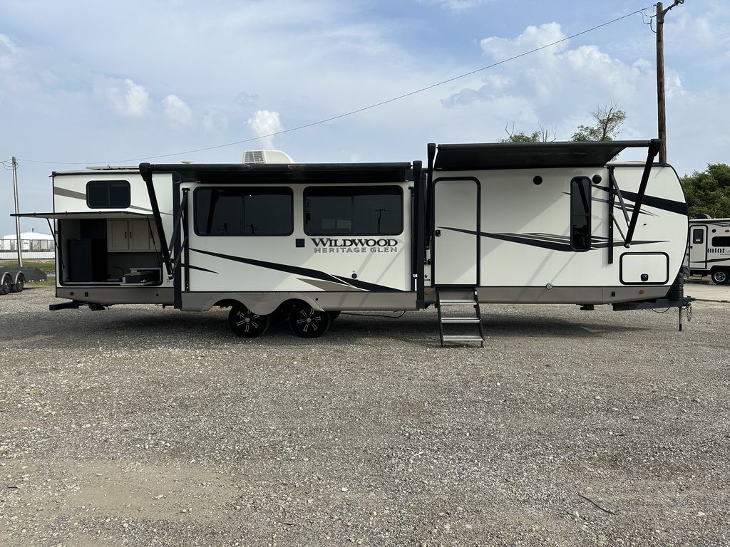 2023 Forest River Wildwood Heritage Glen 310BHI 310BHI