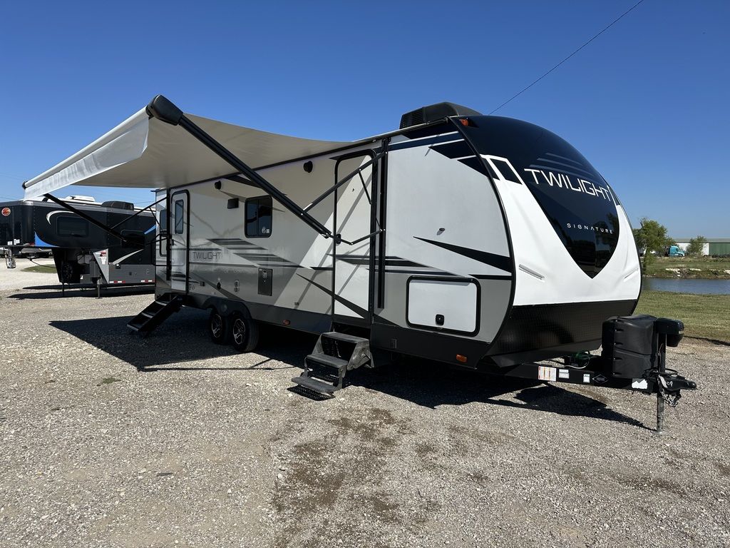 2022 Cruiser RV TWILIGHT 2690