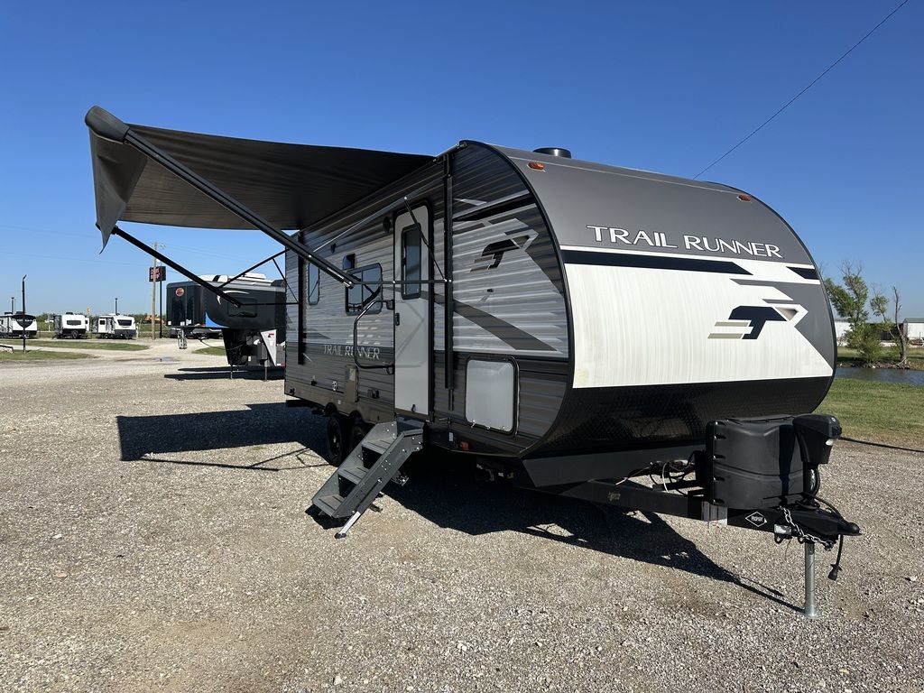 2023 Heartland Trail Runner 200FBSS