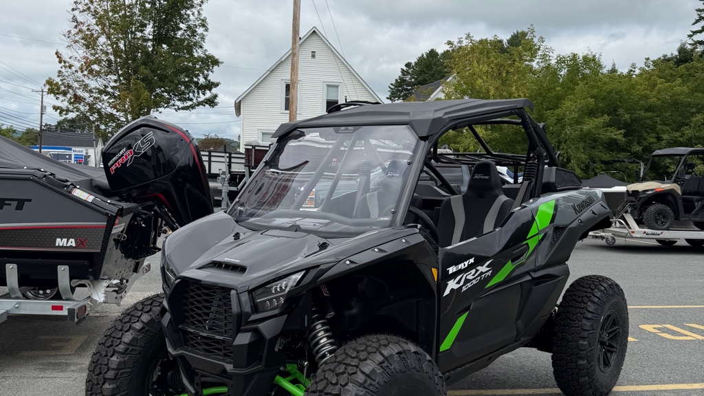 2027 Kawasaki TERYX KRX 1000 TR W/ ACCESSORIES!!!