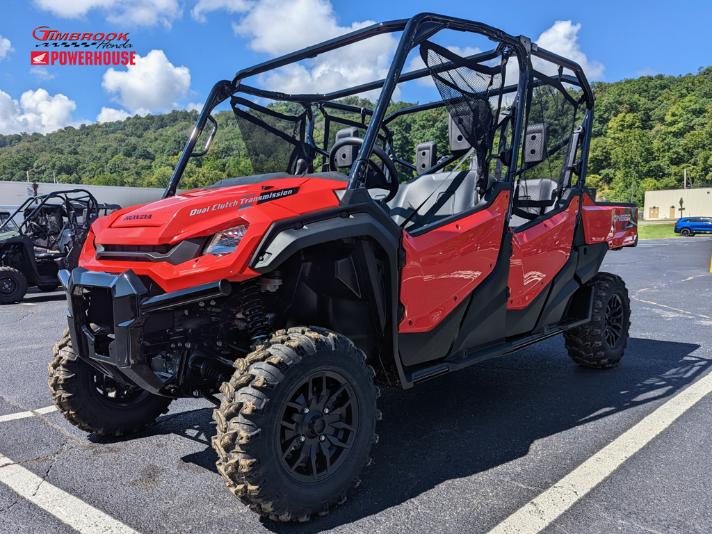 2025 Honda Pioneer 1000-6 Crew Deluxe