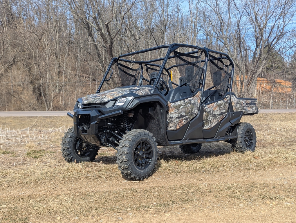 2025 Honda Pioneer 1000-6 Crew Deluxe