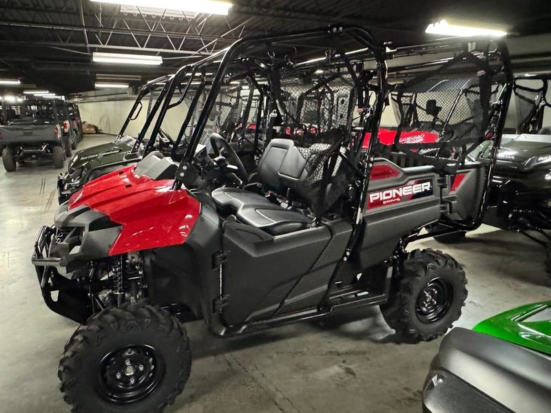 2025 Honda Pioneer 700-4