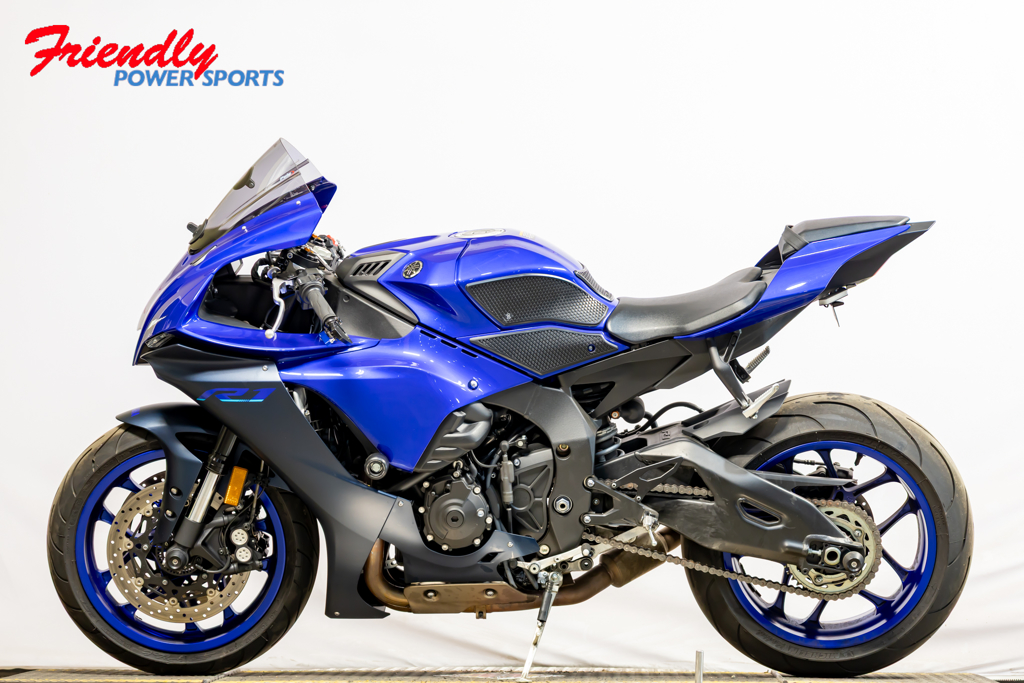 2023 Yamaha YZF-R1
