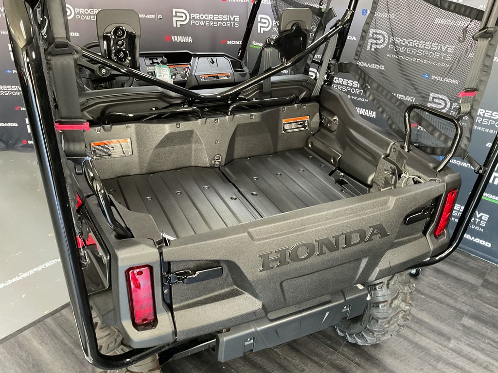 2024 Honda Pioneer 1000-5  8