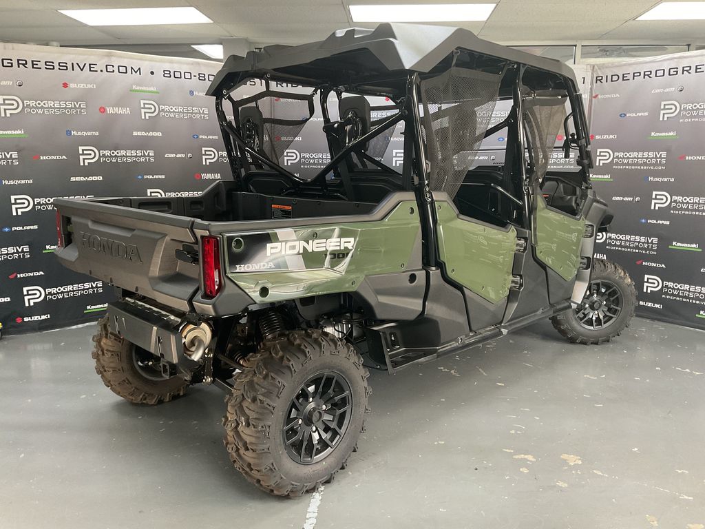 2023 Honda Pioneer 1000-6 Deluxe Crew 5