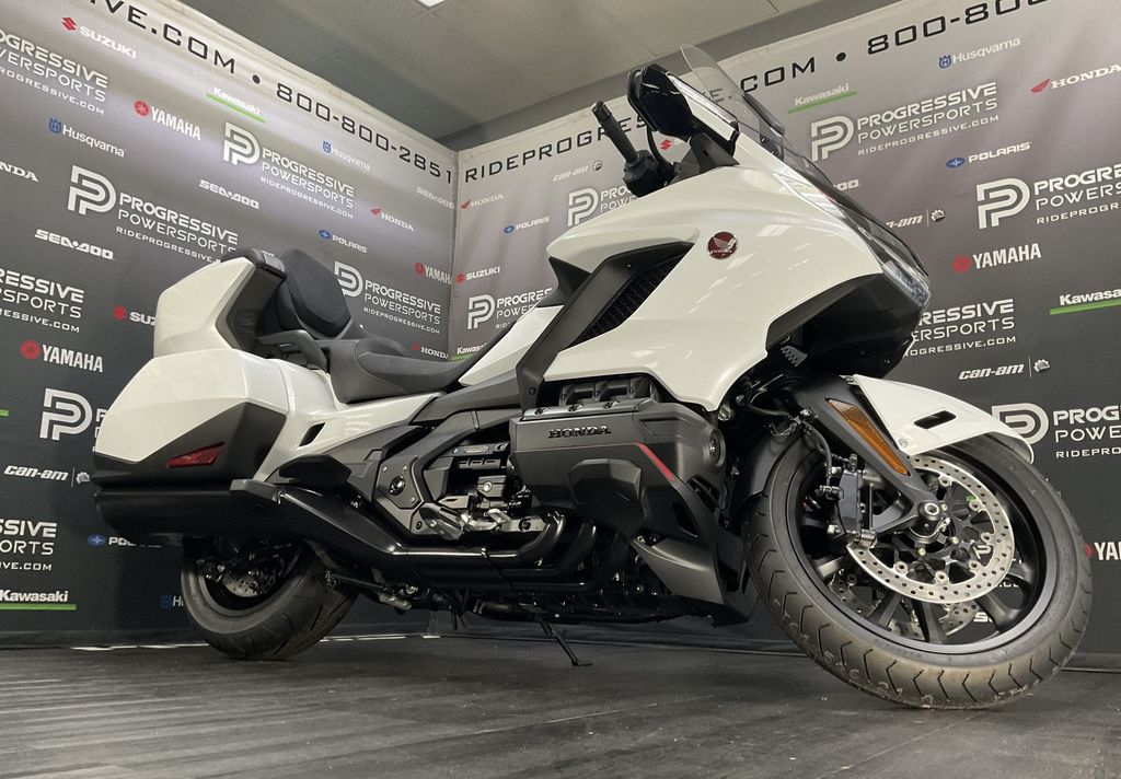 2024 Honda Gold Wing Tour  2