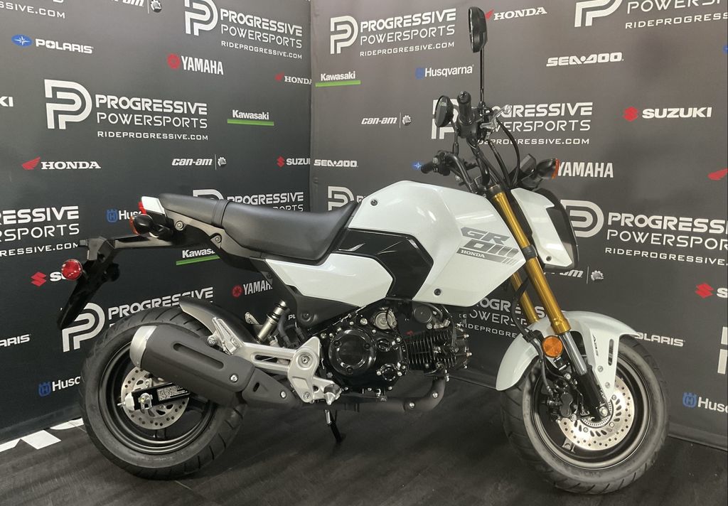 2025 Honda GROM125AS  6