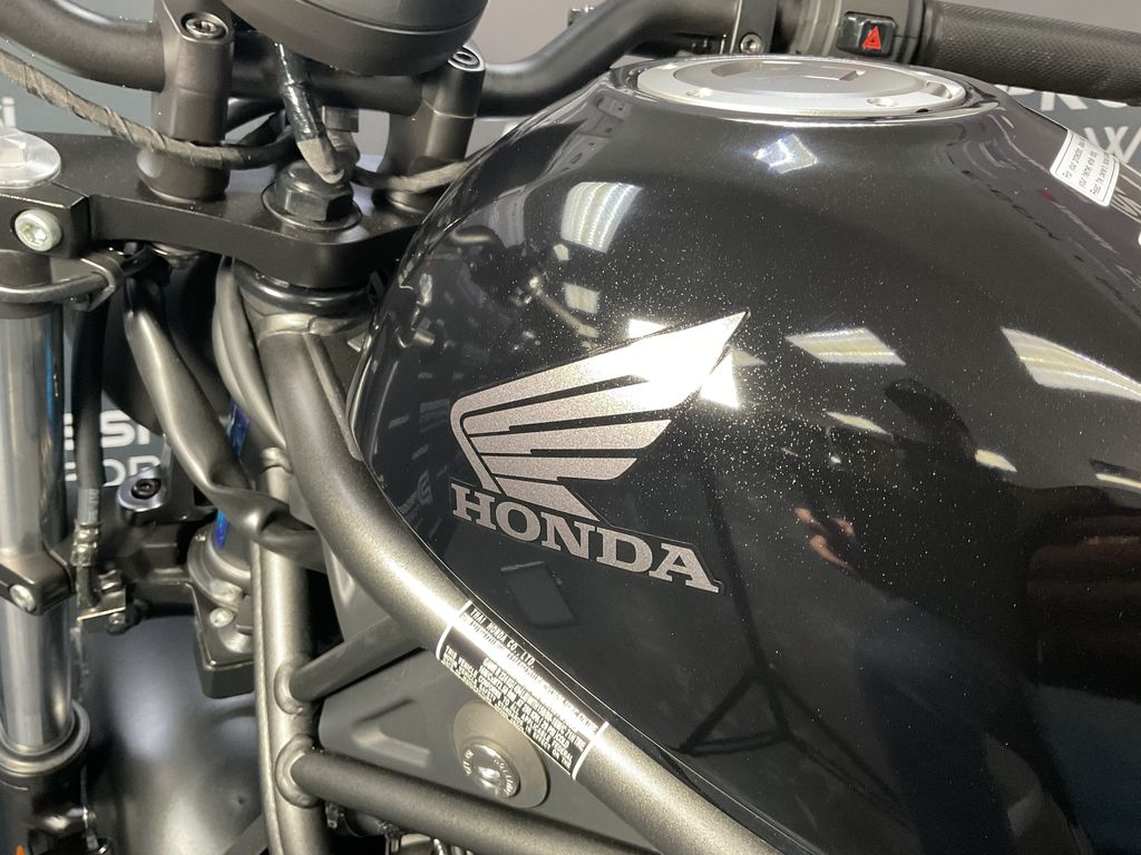 2024 Honda Rebel 300  8