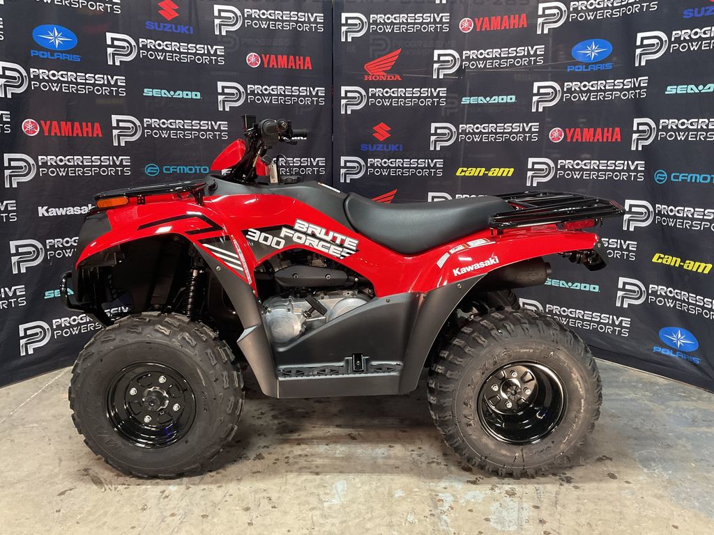 2024 Kawasaki Brute Force 300  4