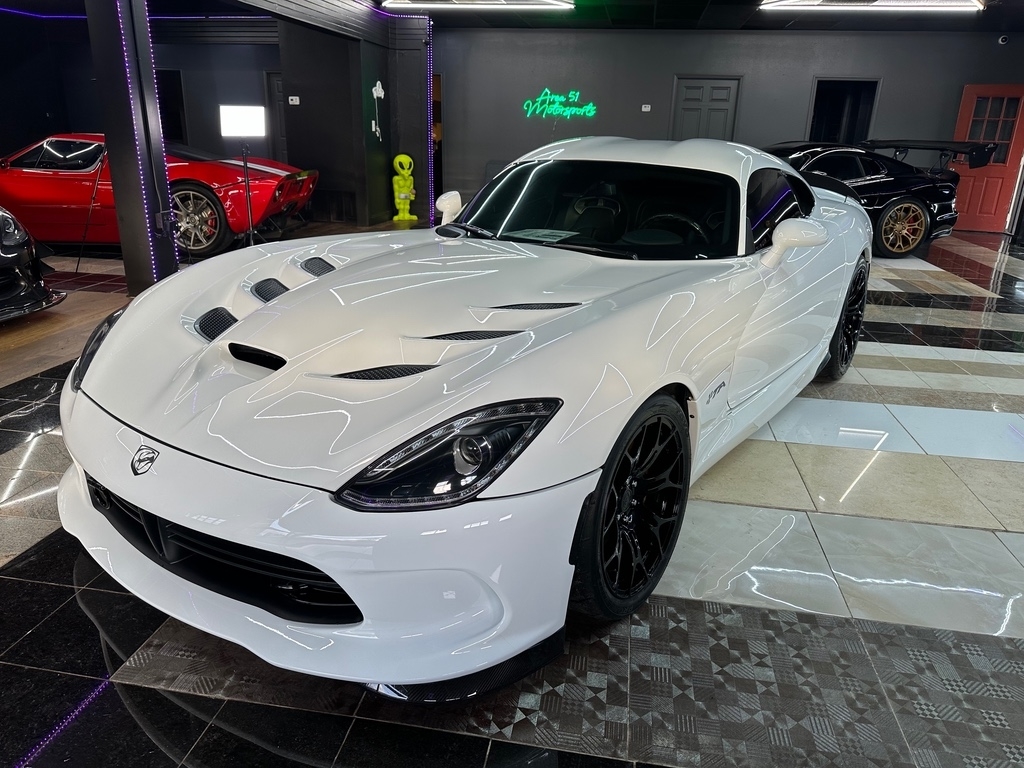 2014 Dodge SRT Viper Coupe