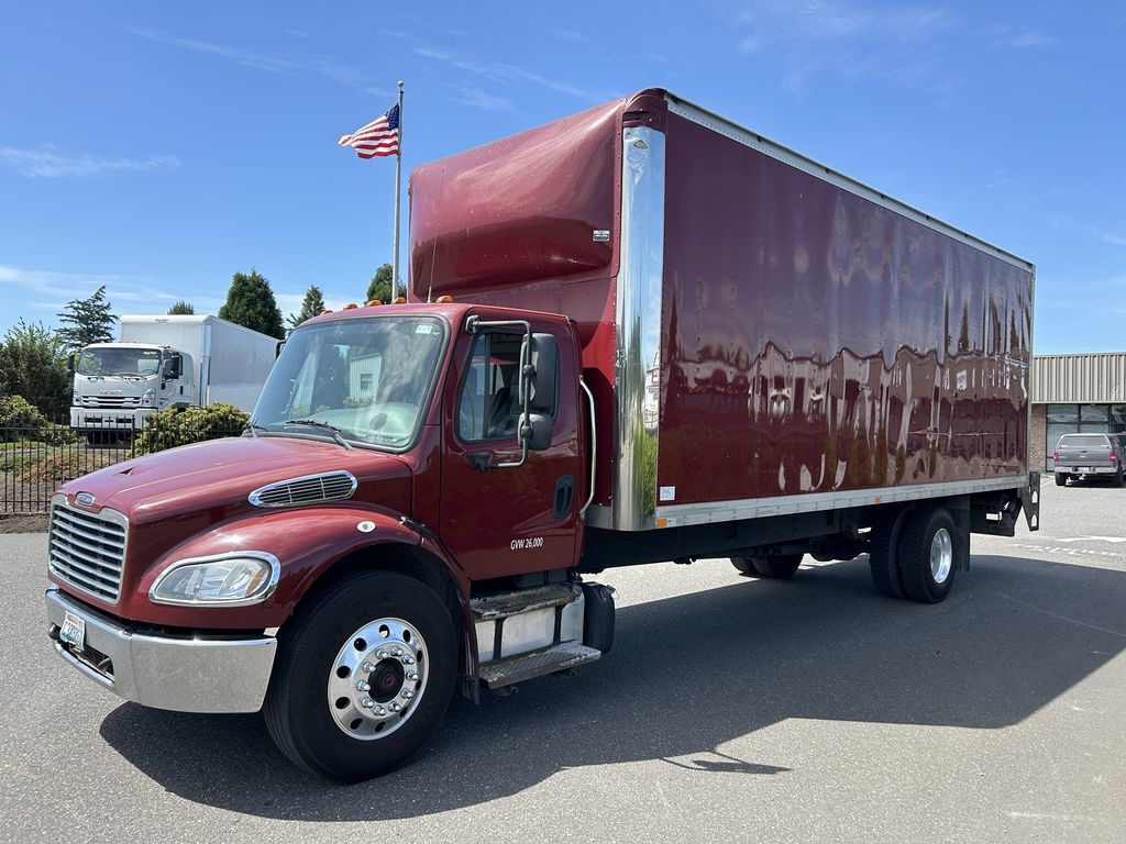 2015 Freightliner® M2 106 4X2 Day Cab