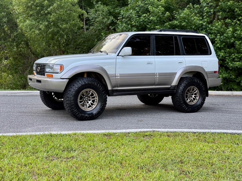 1996 Lexus LX 450 CALI NO RUST CLEAN CARFAX FRESH BUILD