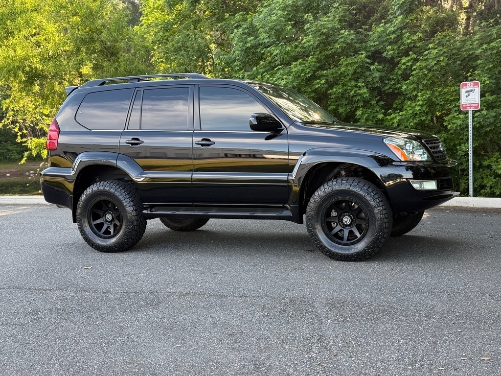 2003 Lexus GX 470 OUTSTANDING AND LOW MILES FRESH BUILD