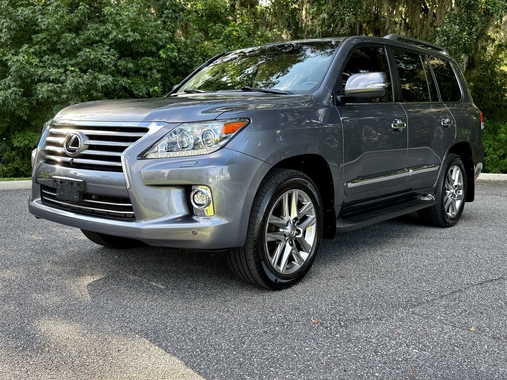 2014 Lexus LX 570 SUPER LOW 70K MILES OUTSTANDING