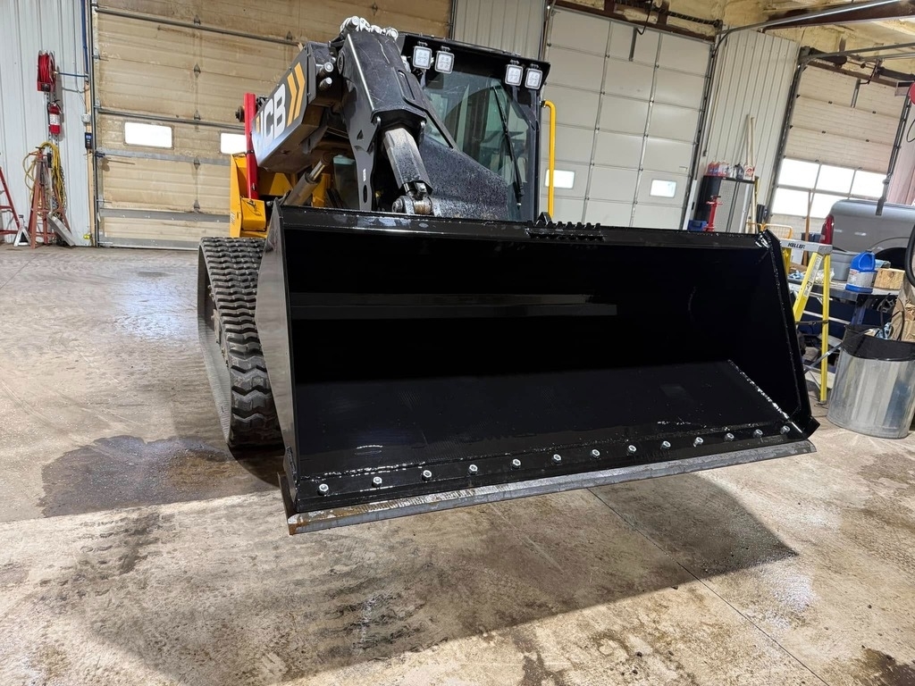 Millwood Metalworks 78" Skid Steer Utility Bucket w/ Bolt On Edge