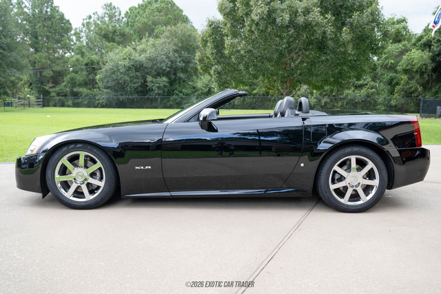2006 Cadillac XLR Convertible 5-Speed Automatic