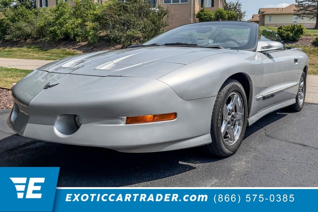  1997 Pontiac Firebird Coupe Rear-Wheel Drive 