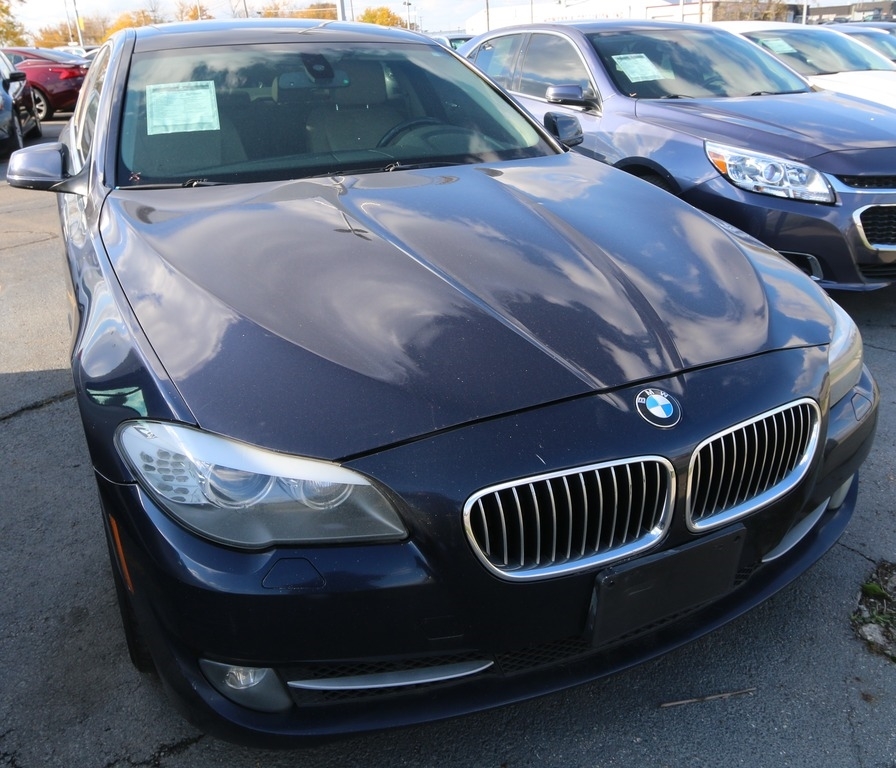 2011 BMW 535 i xDrive Sedan