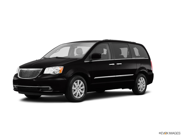 2015 Chrysler Town And Country T&C photo