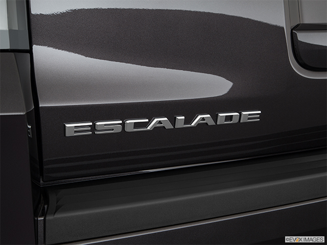 2018 Cadillac Escalade Sport Utility