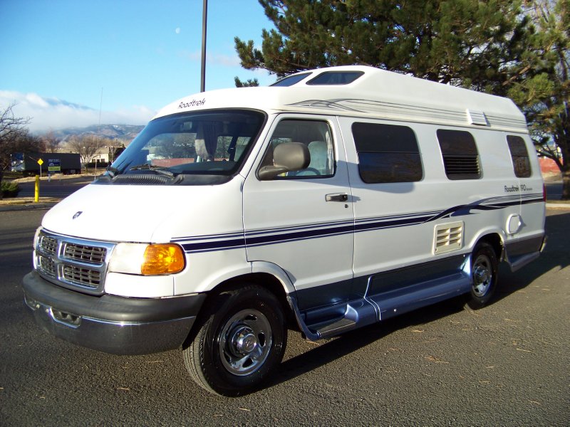 1999 Roadtrek 190 Versatile 5.2