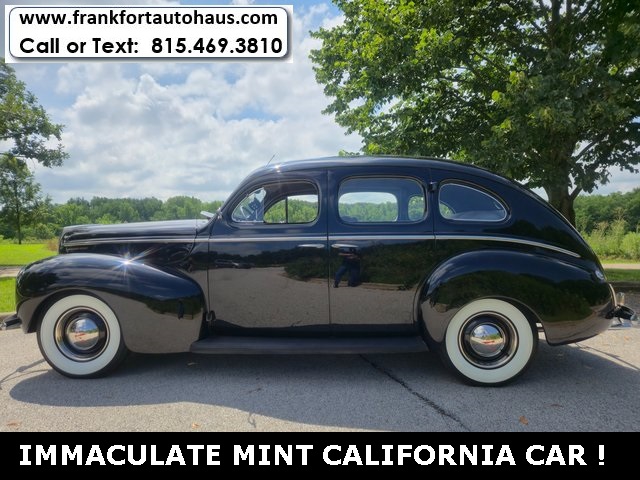 1940 Mercury Eight Sedan