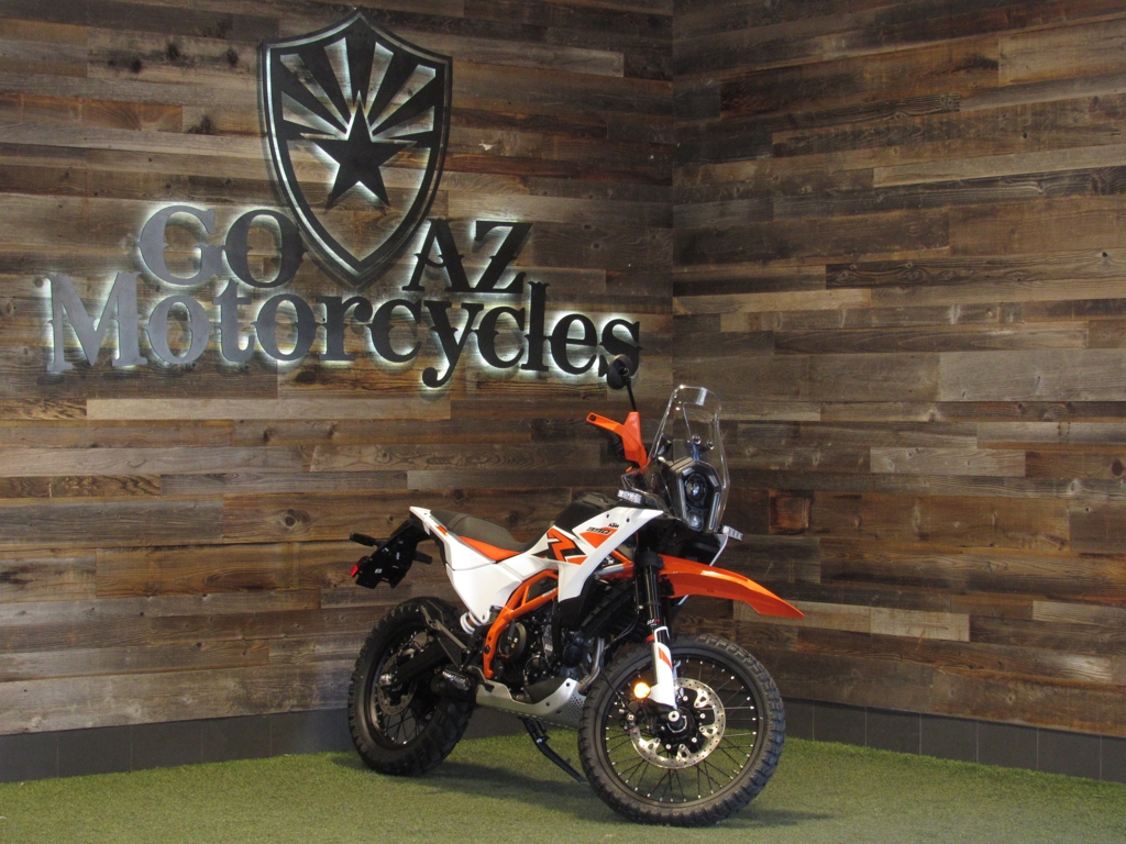 2026 KTM ADVENTURE 390 R