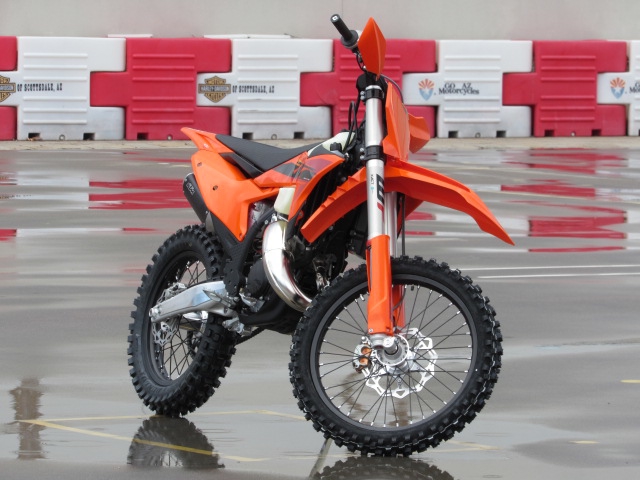2025 KTM 125 XC