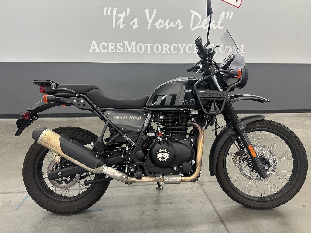 2022 Royal Enfield Himalayan Snow White Single-Cylinder 411