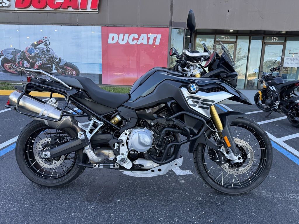 2019 BMW F 850 GS Pollux Metallic Matte Premium Parallel Twin 853