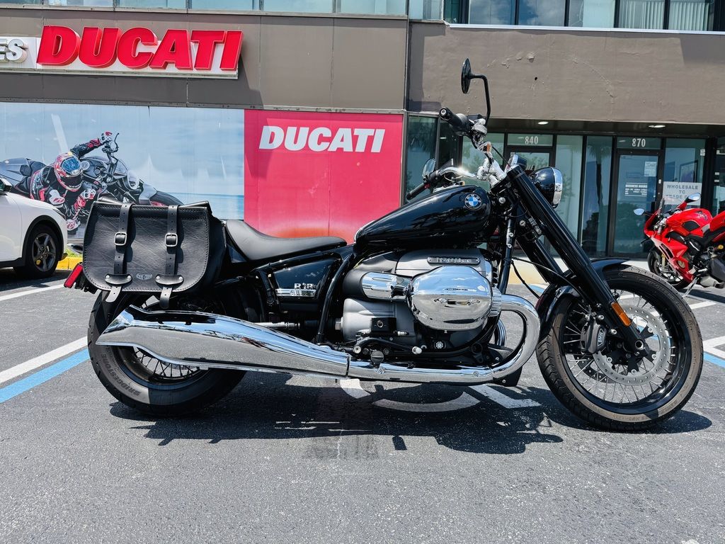 2021 BMW R 18 Parallel Twin 1802