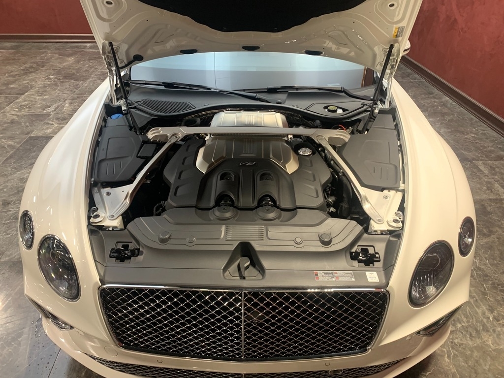2021 Bentley Continental GTC V8 photo
