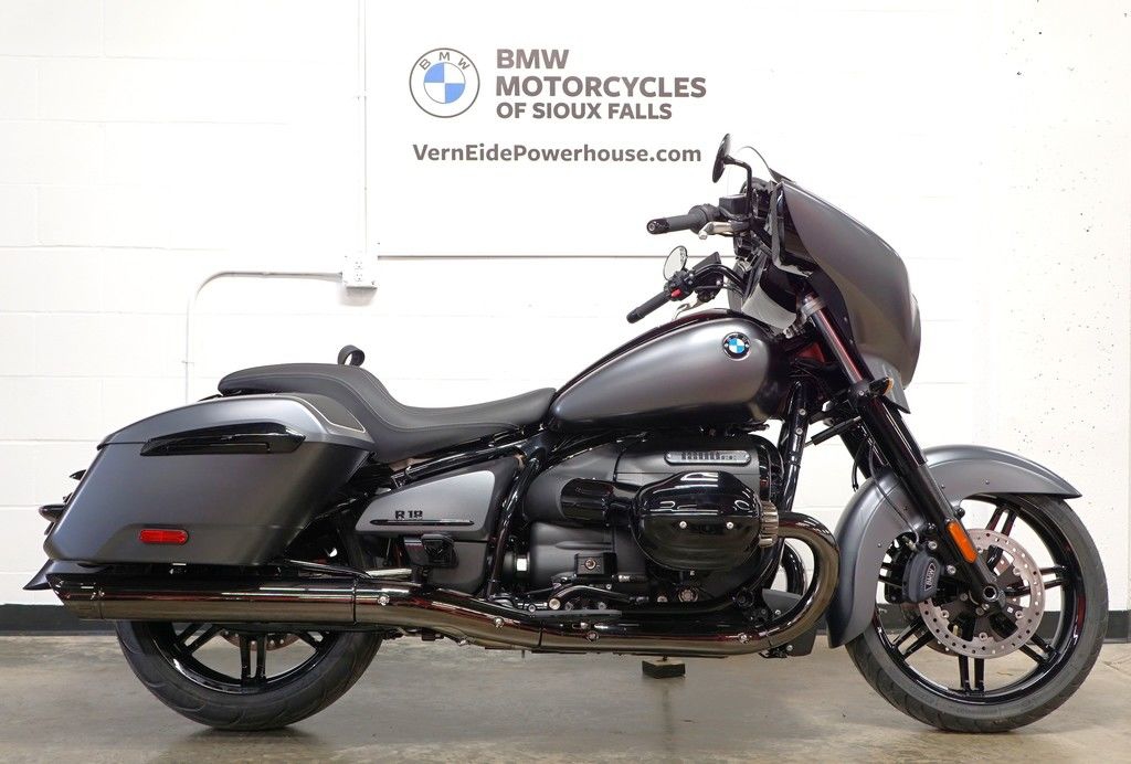 2025 BMW R 18 B Mineral Grey Mettalic Matte Parallel Twin 1802
